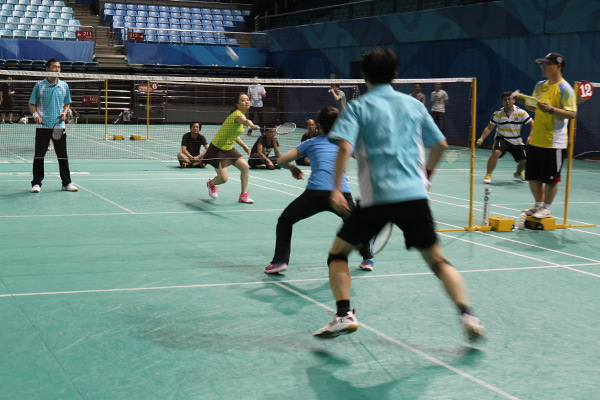 北京大学首届校友羽毛球联谊赛