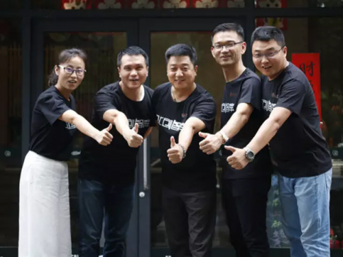 北创营现代服务业餐饮班河南籍同学合影