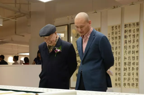 观展现场