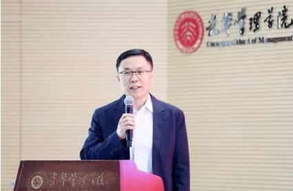八九八投资控股董事长富彦斌