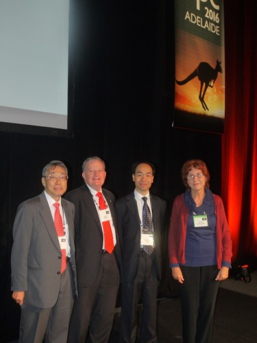 左起：Hideyuki Sakai 教授（C12, ex-chair），Bruce McKellar 教授（IUPAP president）, 梁豪兆博士，Alinka Lépine-Szily 教授（C12, chair）