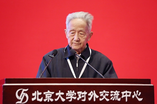 袁东英先生致辞
