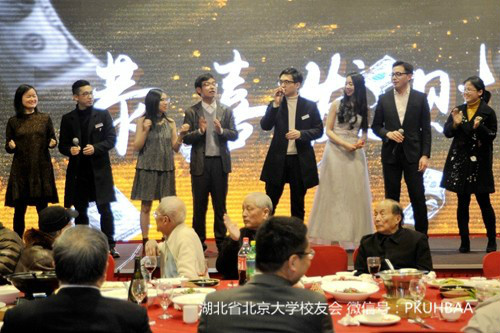 杨绍银、郭小龙等校友歌曲串烧 
