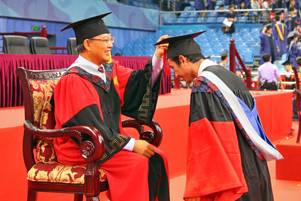 北京大学2014年研究生毕业典礼（组图）