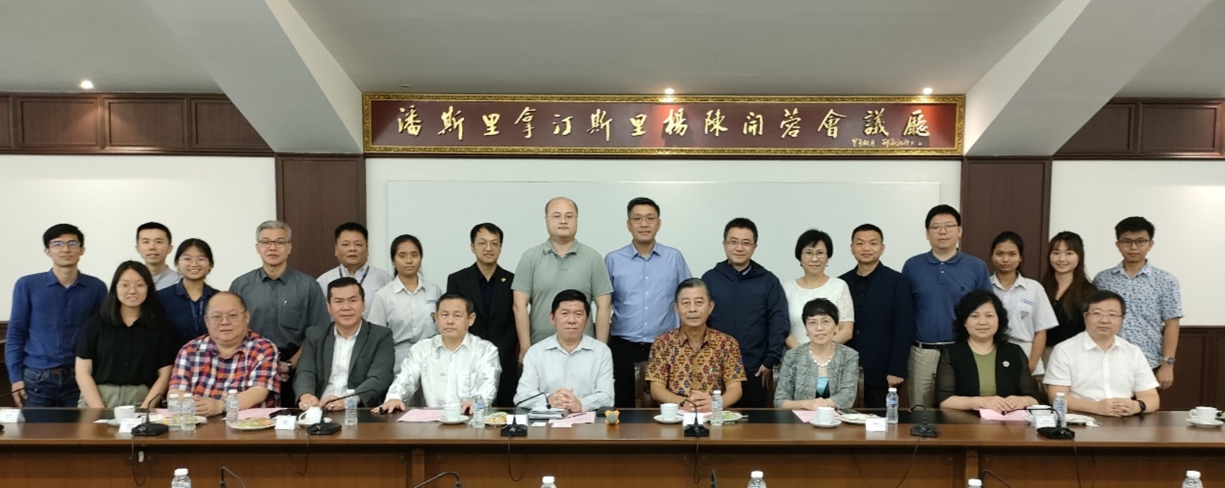 D:\WeChat Files\yixian1016\FileStorage\File\WeChat Files\wxid_wk5ovrlwbz1m12\FileStorage\Temp\26be19ee66225e50c1101c94b288c88.jpg