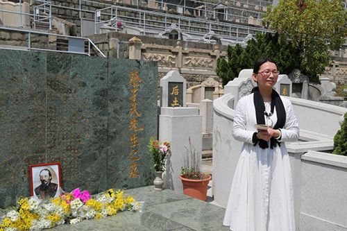 Photo 14校友分享 (束漫教授)