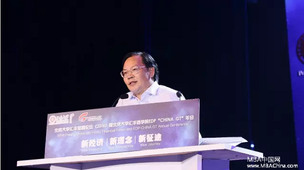 在介绍了美国电影产业的成功经验后,俞剑红分析了中国电影产业的发展对策