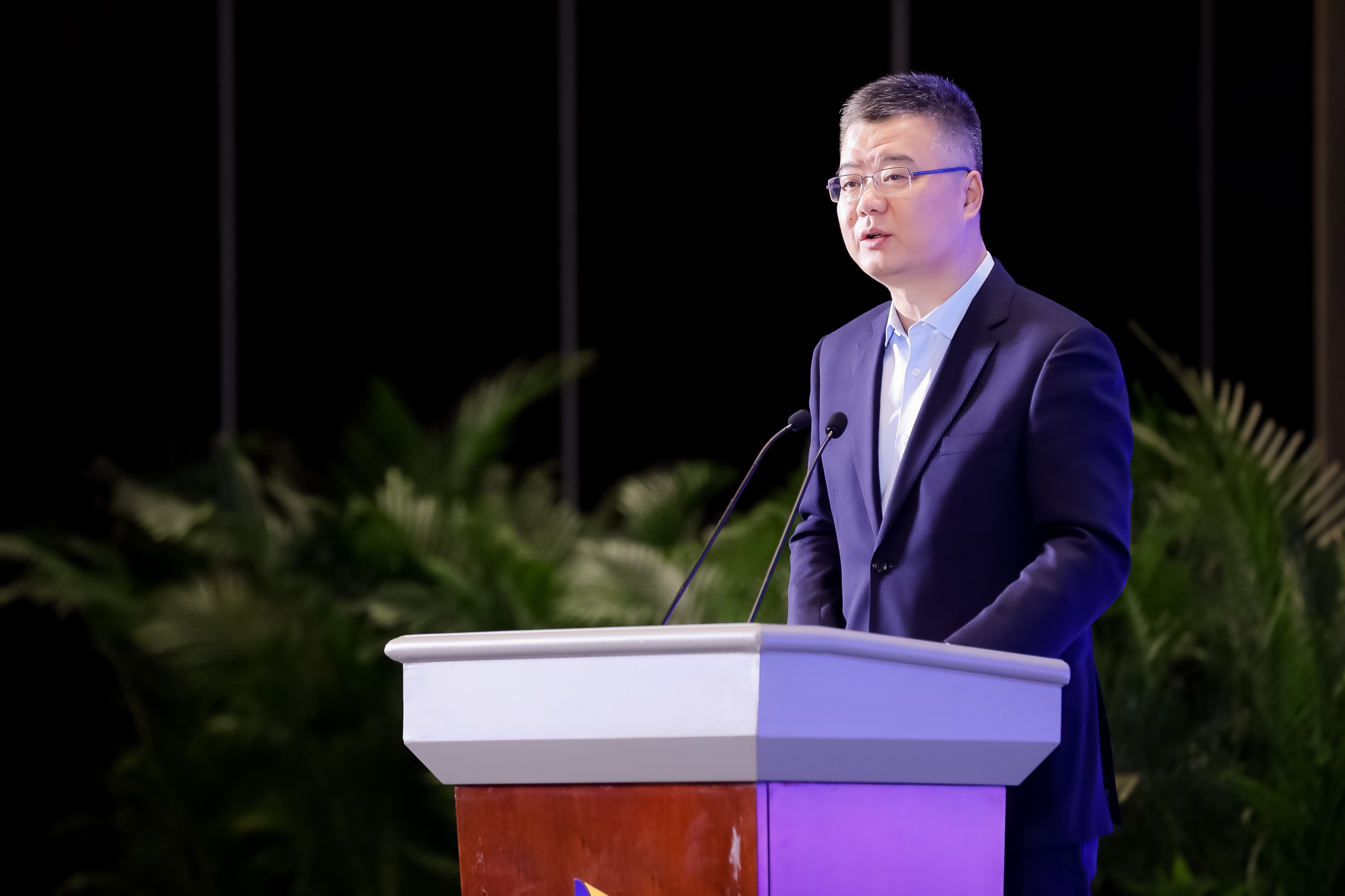 8d09c04972fc4ccdbb9e004cbd7d11d0.jpg 秦剑云致辞.jpg