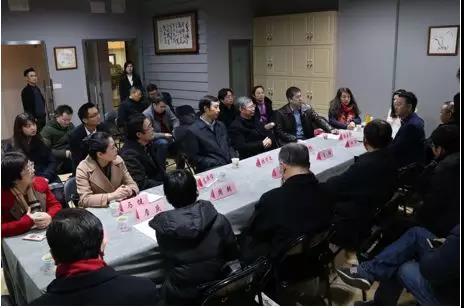 校友代表座谈会现场