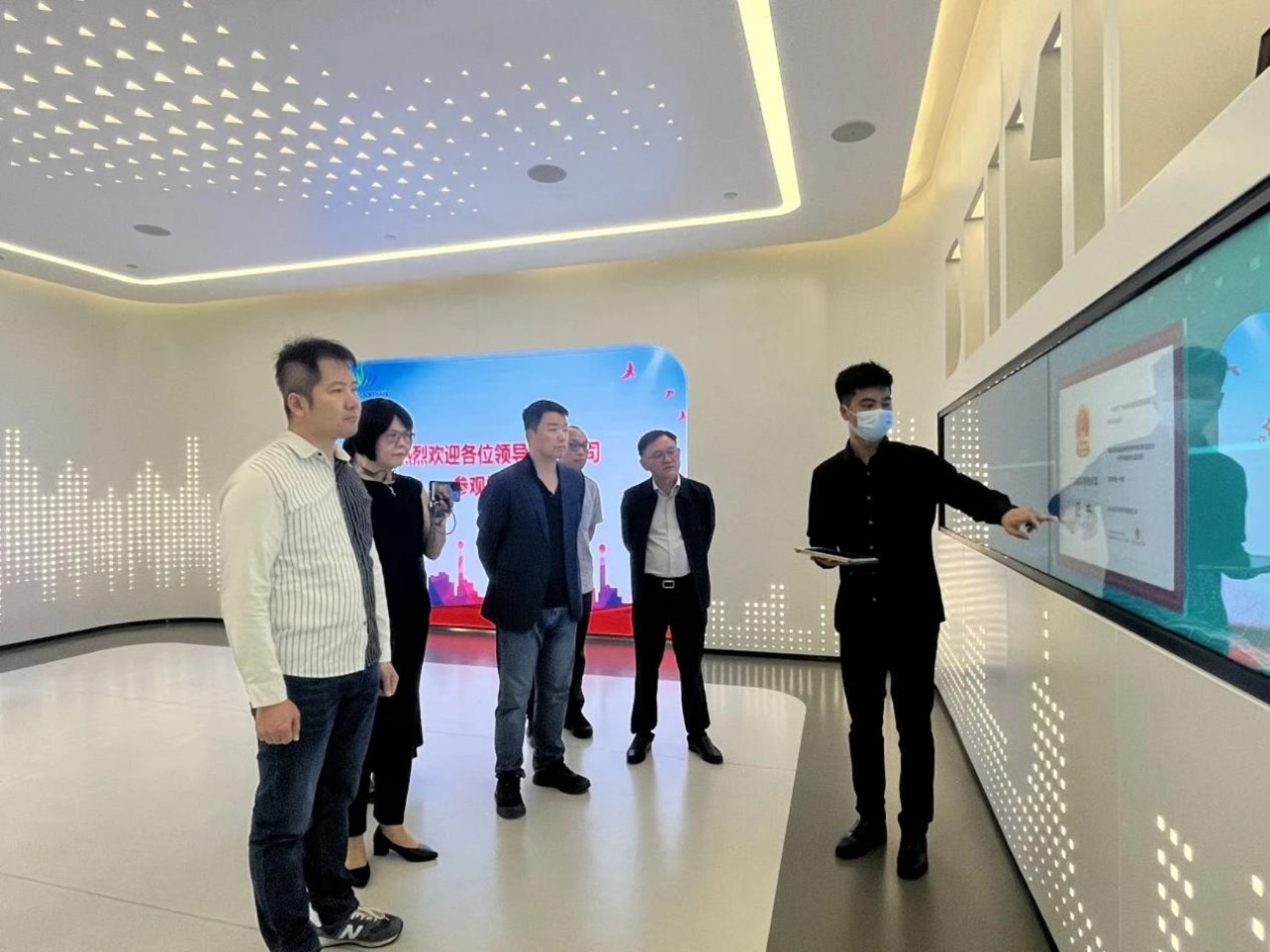 b64d2bec0958aa28391c60d928bfa540