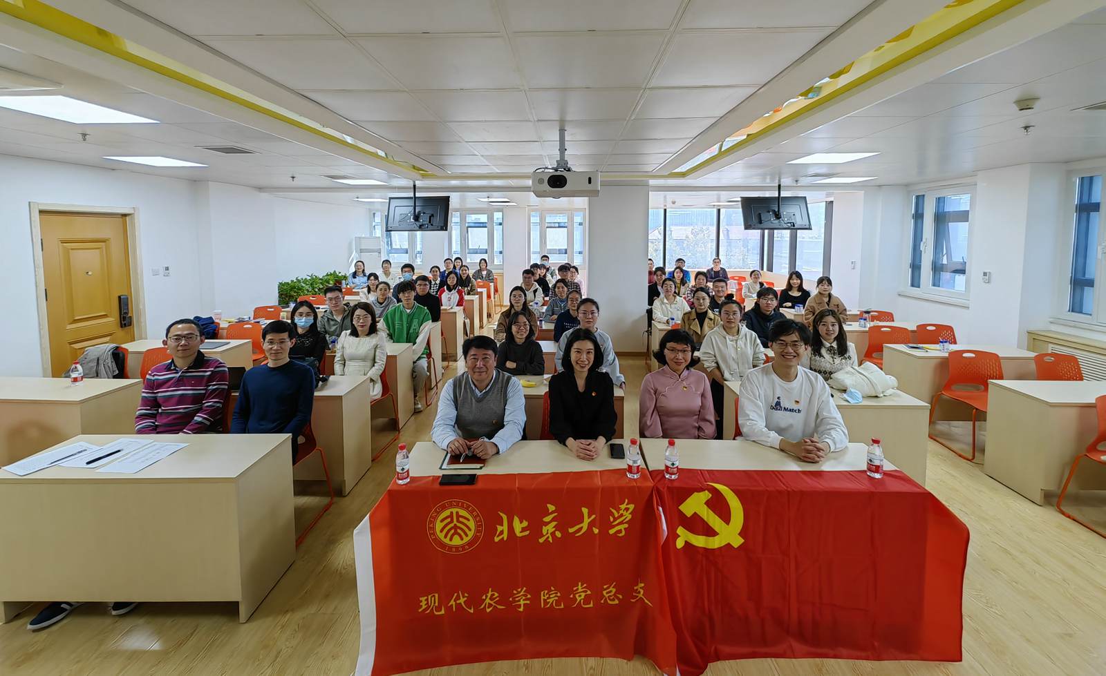 776a426f1d784aa083f6d31d9f1c8e69.jpg 776a426f1d784aa083f6d31d9f1c8e69.jpg